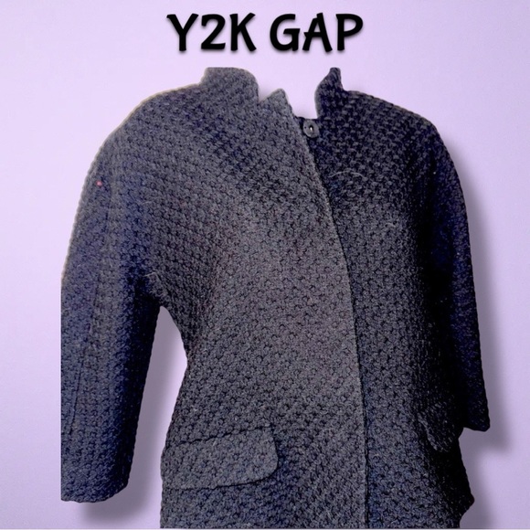 GAP Wool Jacket with Cropped Silhouette and Mock Neck - Picture 1 of 8